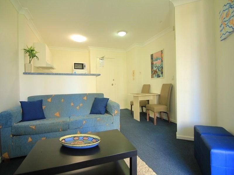 43  Cypress Ave, Surfers Paradise QLD 4217