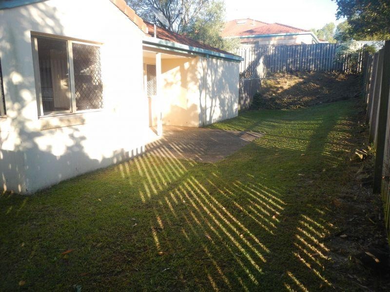 2/42 Ancona St, Carrara QLD 4211