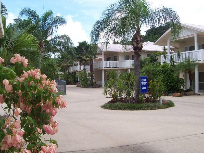 1/24 Pandanus Drive, Cannonvale QLD 4802