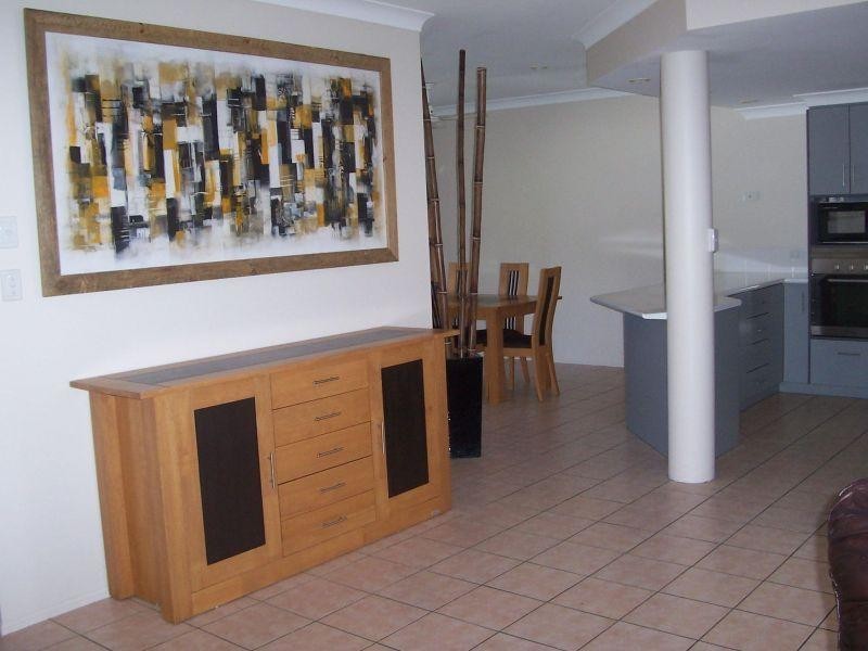 Villa 12/24 Pandanus Drive, Cannonvale QLD 4802