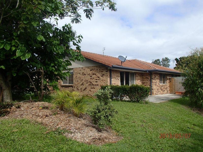 11 Waterford Court, Bundall QLD 4217