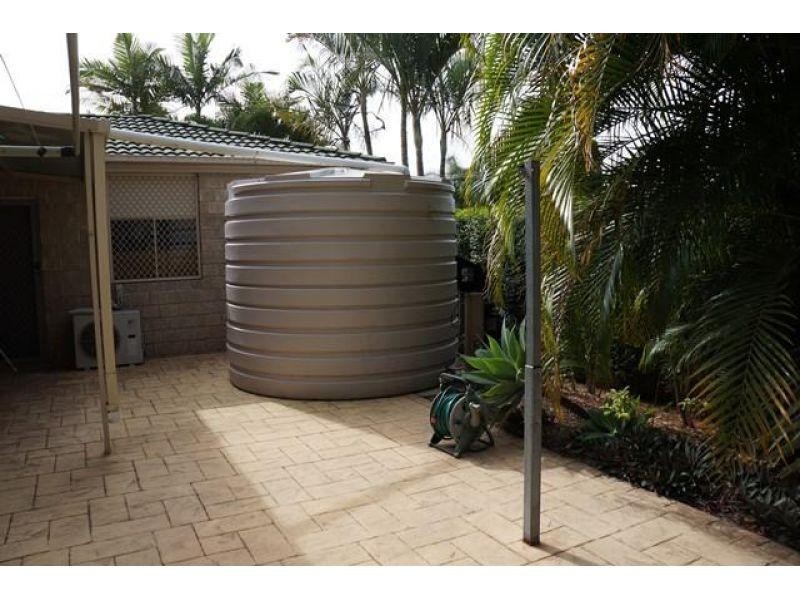 2 Jondel Close, Bridgeman Downs QLD 4035