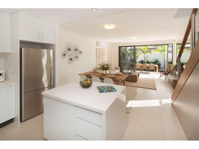 Robina QLD 4226