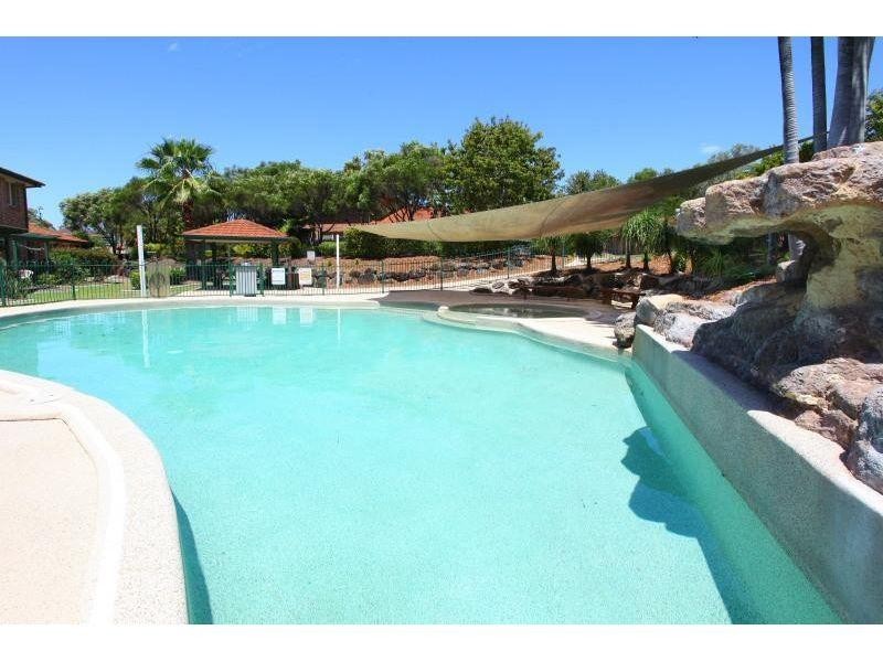 38 Murev Way, Carrara QLD 4211