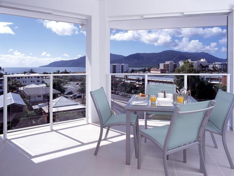 201 Lake Street, Cairns QLD 4870