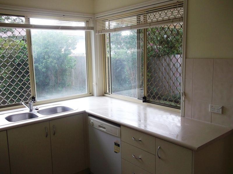 6 Samanthas Way, Slacks Creek QLD 4127