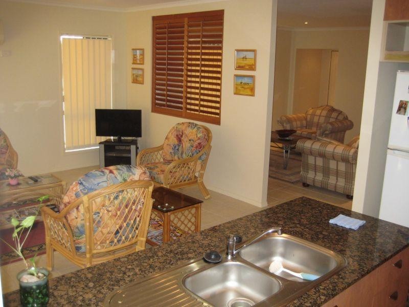 136 Palm Meadows Drive, Carrara QLD 4211