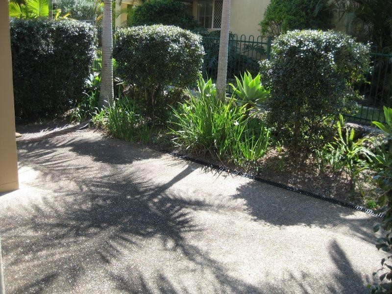 136 Palm Meadows Drive, Carrara QLD 4211