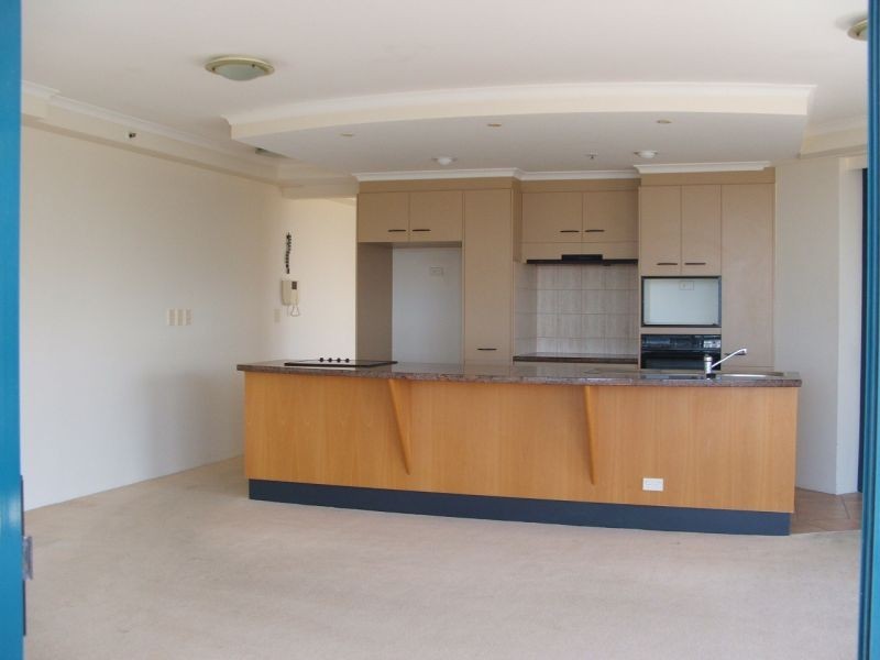 22 Montgomery Avenue, Main Beach QLD 4217