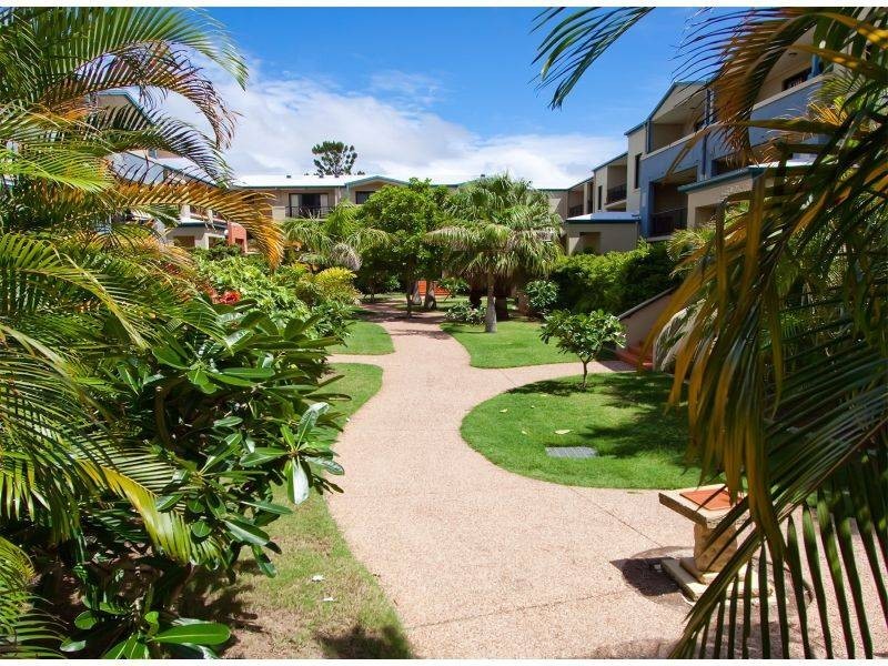 38 Labrador Street, Labrador QLD 4215