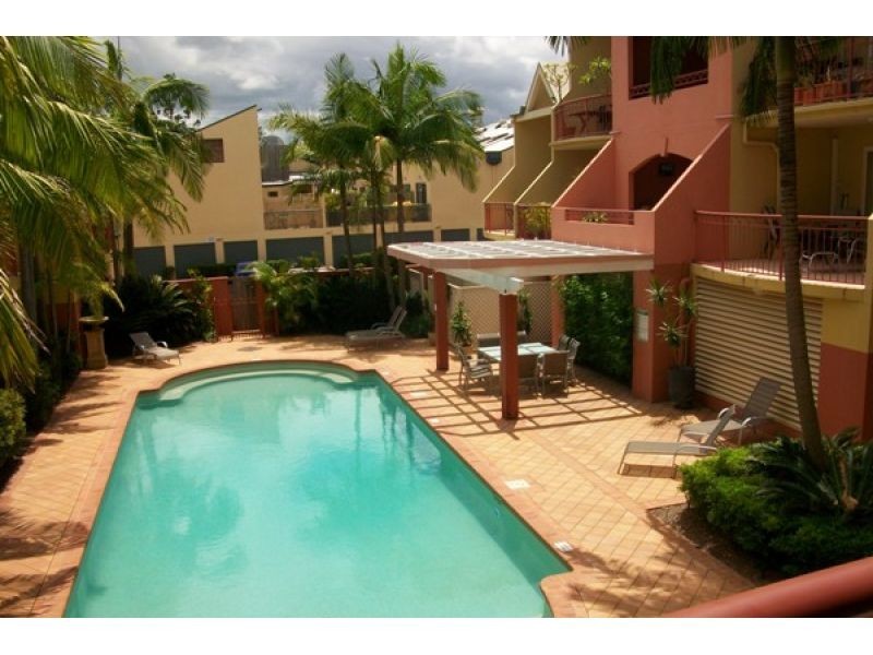 176 Sydney Street, New Farm QLD 4005