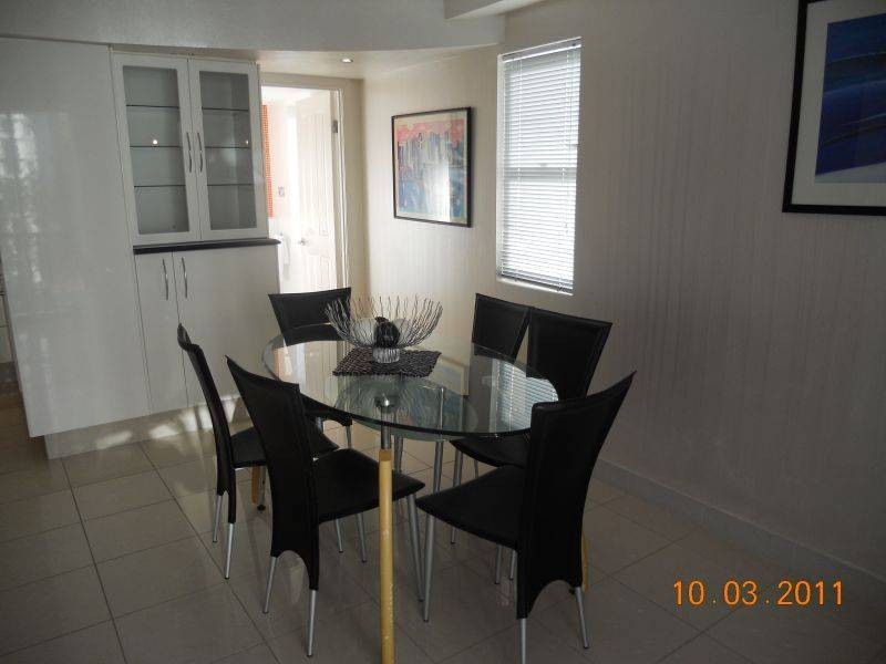 93 Old Burleigh Road, Broadbeach QLD 4218