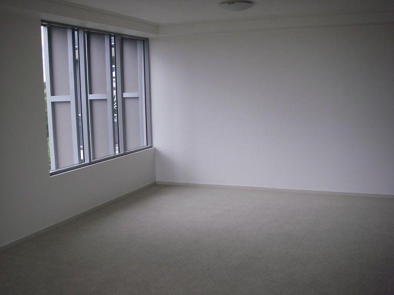 38 Riverwalk Avenue, Robina QLD 4226