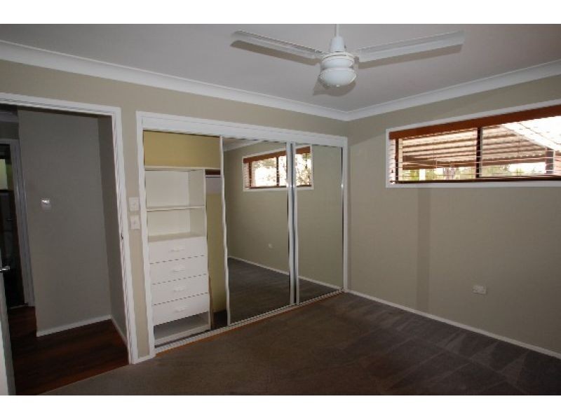 39 Mungala Street, Hope Island QLD 4212