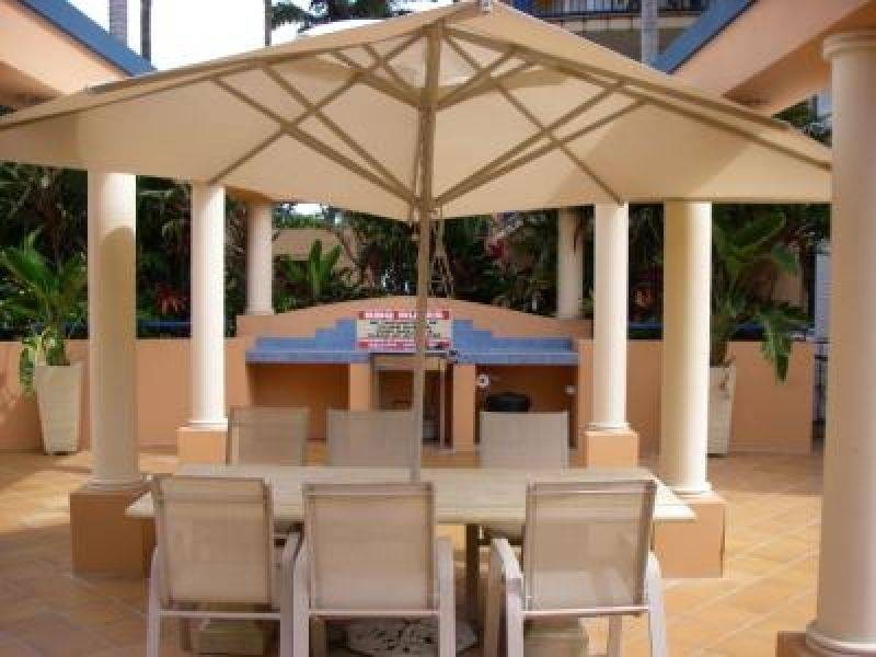 93 Old Burleigh Road, Broadbeach QLD 4218