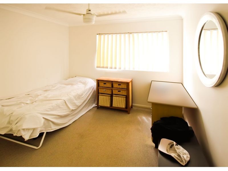 38 Labrador Street, Labrador QLD 4215