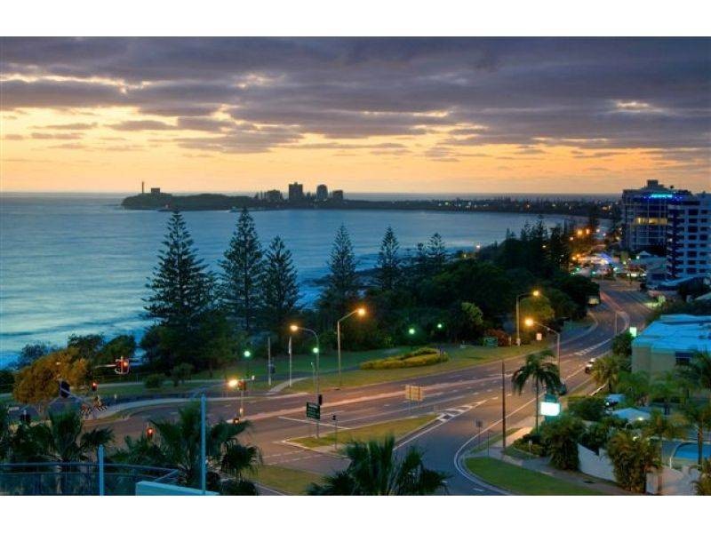 8 Buderim Avenue, Mooloolaba QLD 4557