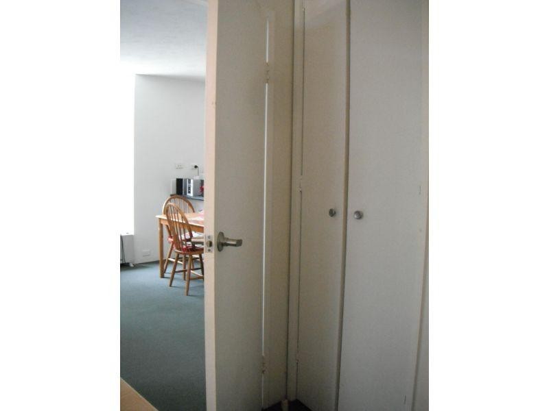 Clear Island Waters QLD 4226