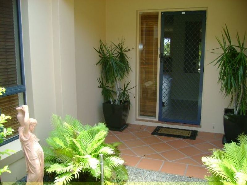 85 Palm Meadows Drive, Carrara QLD 4211