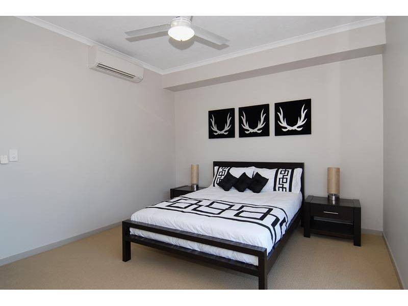 521 Varley Street, Yorkeys Knob QLD 4878