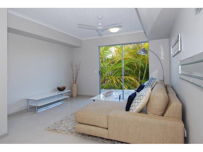 521 Varley Street, Yorkeys Knob QLD 4878