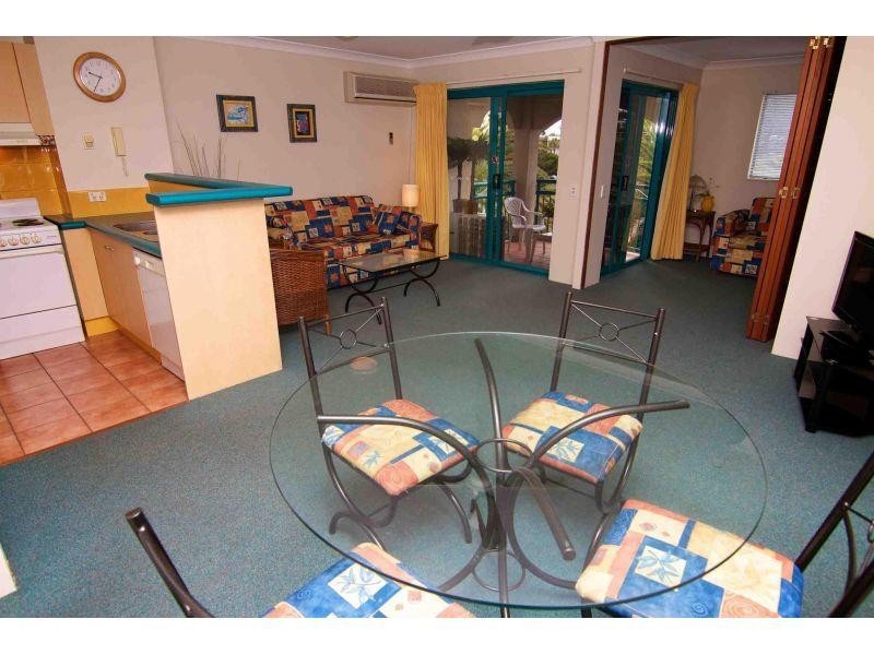 112 Surf Parade, Broadbeach QLD 4218