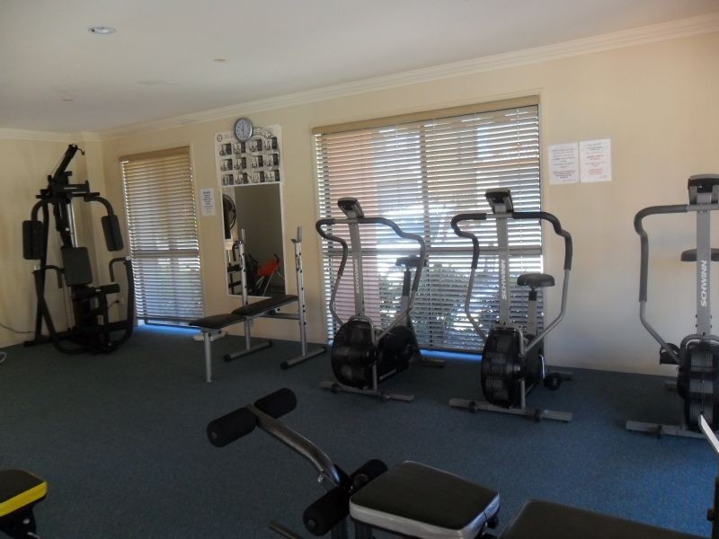 20 Fairway Drive, Clear Island Waters QLD 4226