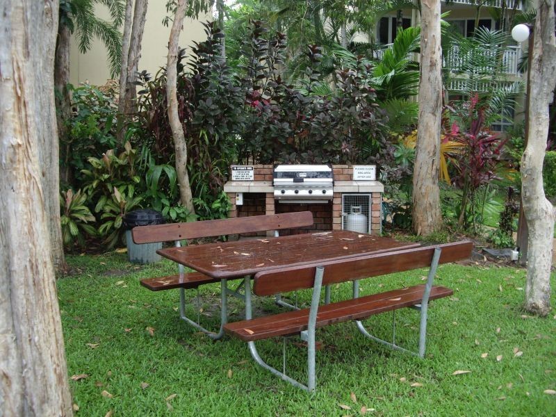 79 Spence Street, Cairns QLD 4870