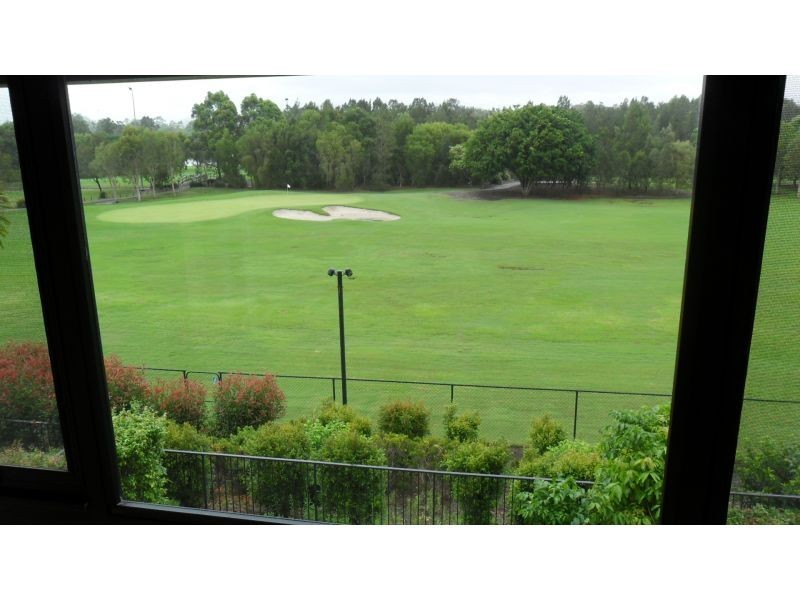 1 The Vistas Drive, Carrara QLD 4211