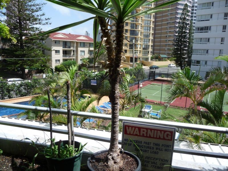 109, 3458 Main Beach Parade, Surfers Paradise QLD 4217