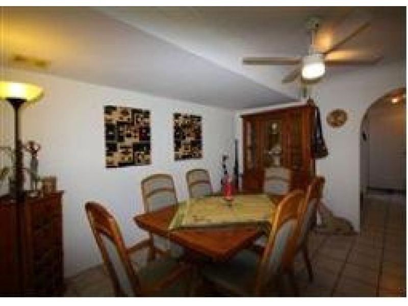 641 Pine Ridge Road, Biggera Waters QLD 4216