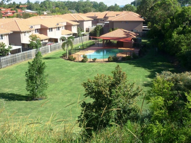 Carrara QLD 4211