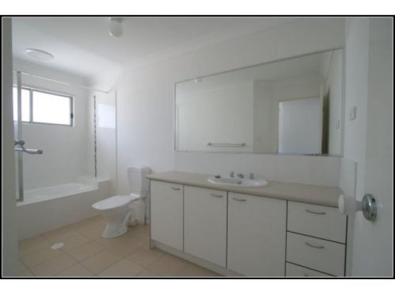 19 Russell Street, Everton Park QLD 4053