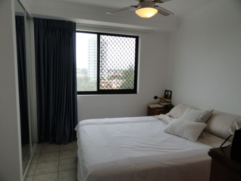 21, 12 Paradise Island, Surfers Paradise QLD 4217