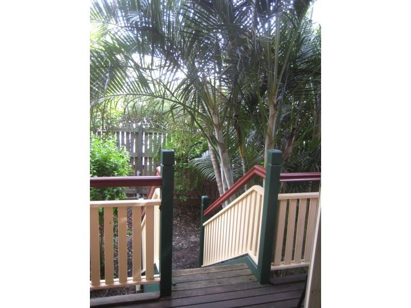 100 Racecourse Road, Bundall QLD 4217