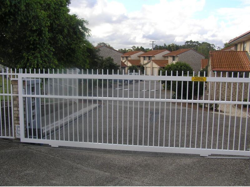 Carrara QLD 4211