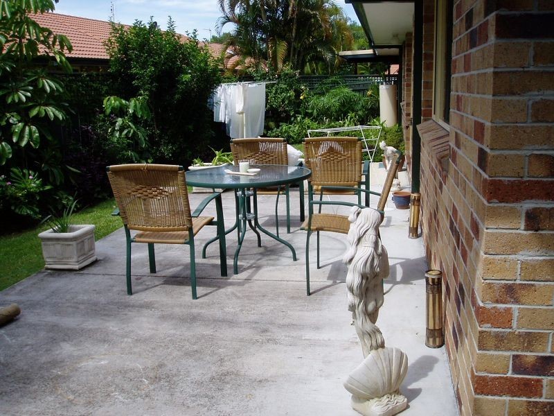 23 Tristan Court, Benowa QLD 4217