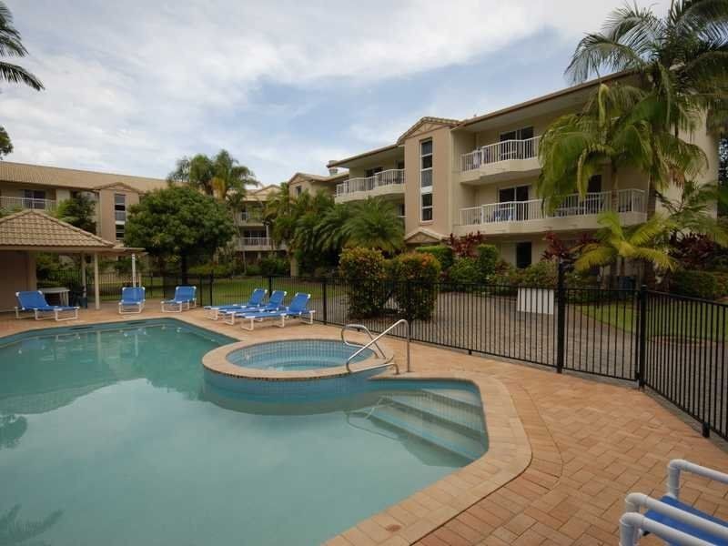 1 West Burleigh Road, Burleigh Heads QLD 4220