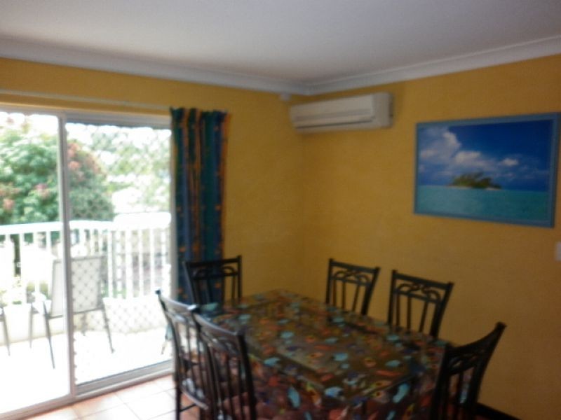 1 West Burleigh Road, Burleigh Heads QLD 4220