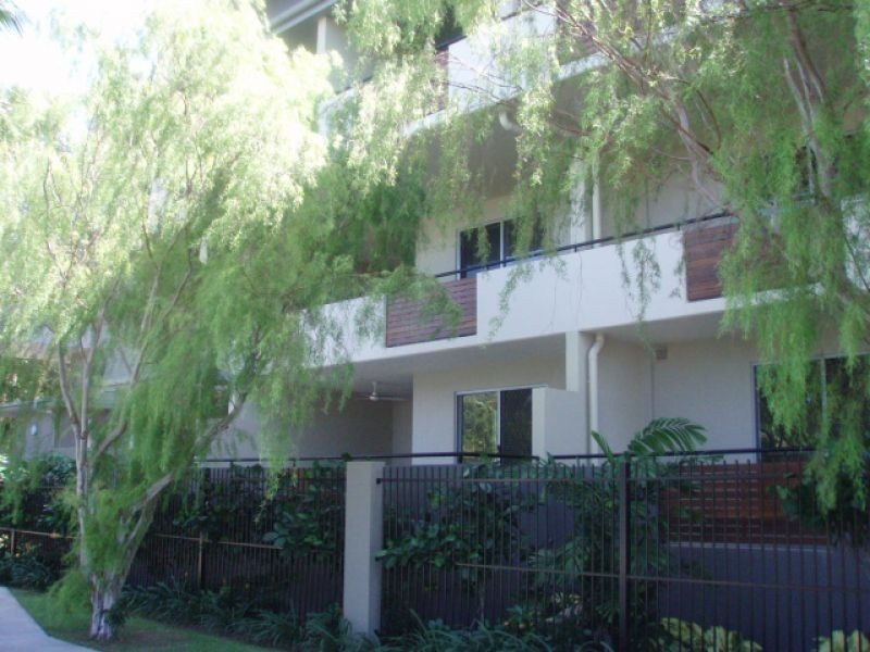 521 Varley Street, Yorkeys Knob QLD 4878