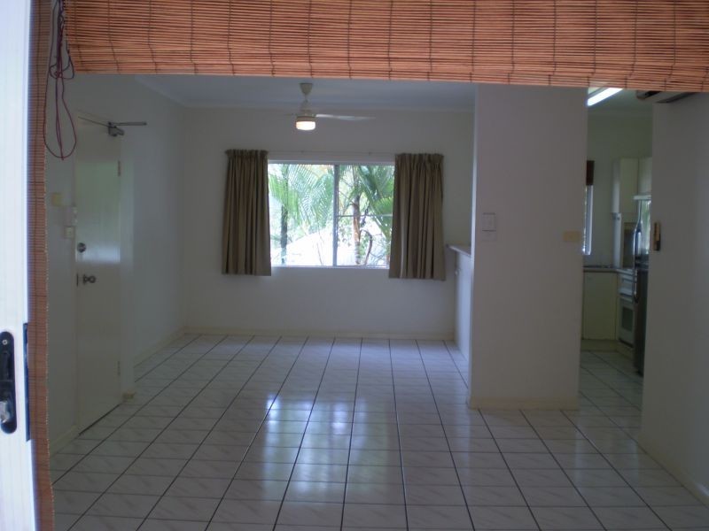 8, 203 Mayers Street, Cairns QLD 4870