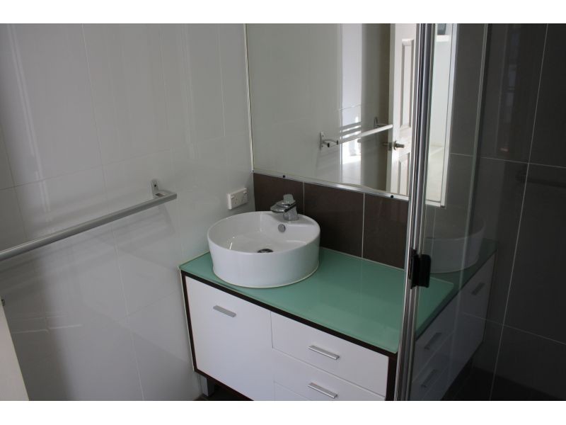 38 Labrador Street, Labrador QLD 4215