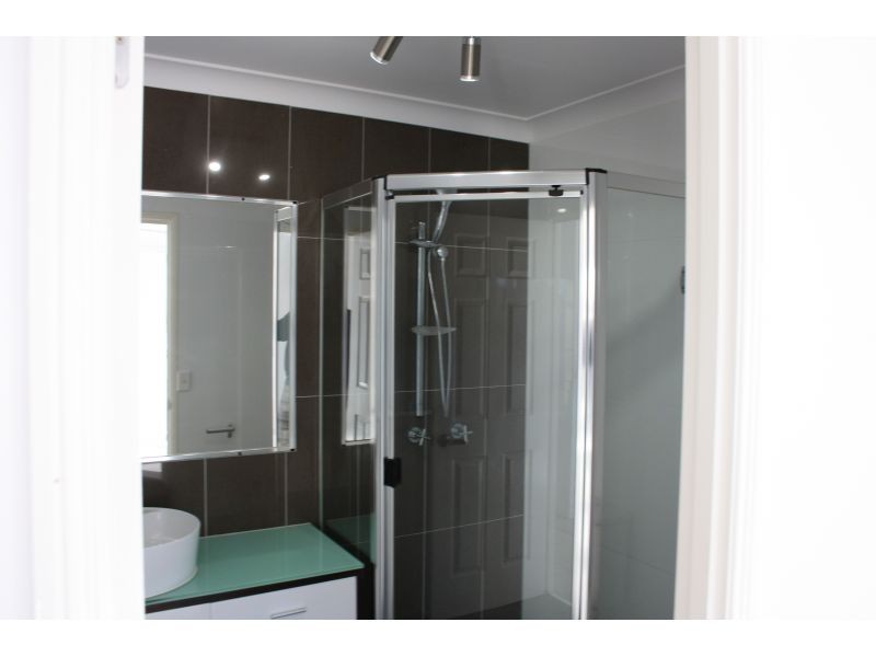 38 Labrador Street, Labrador QLD 4215