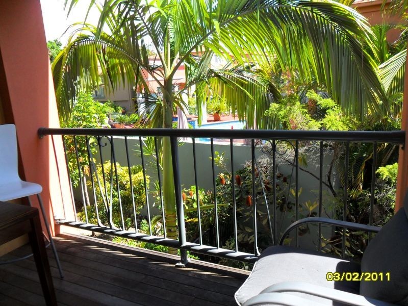 20 Fairway Drive, Clear Island Waters QLD 4226