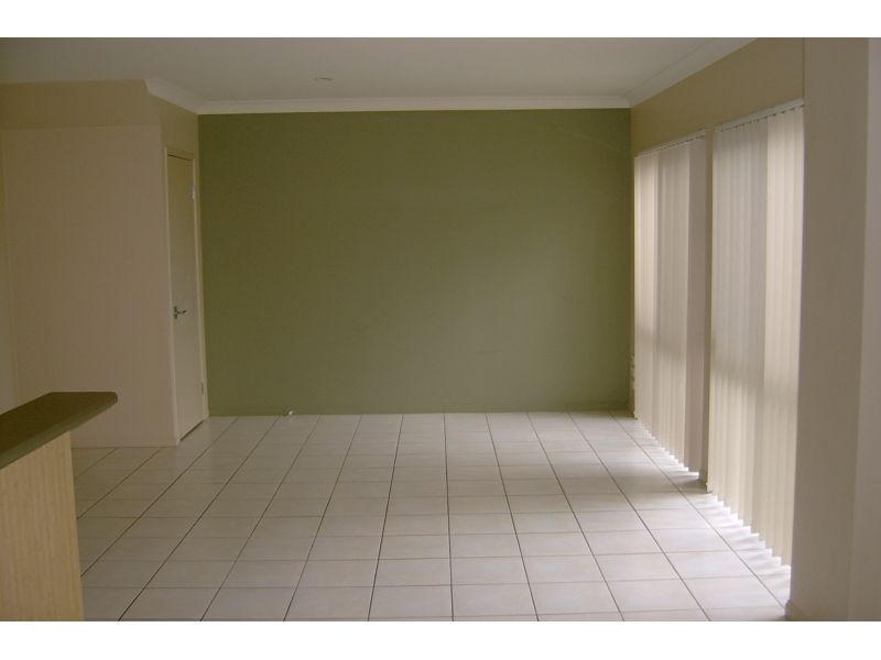 75, 1 Sauvignon Parade, Upper Coomera QLD 4209