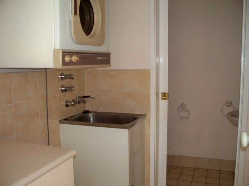 13, 81 Boykambil Esplanade, Hope Island QLD 4212