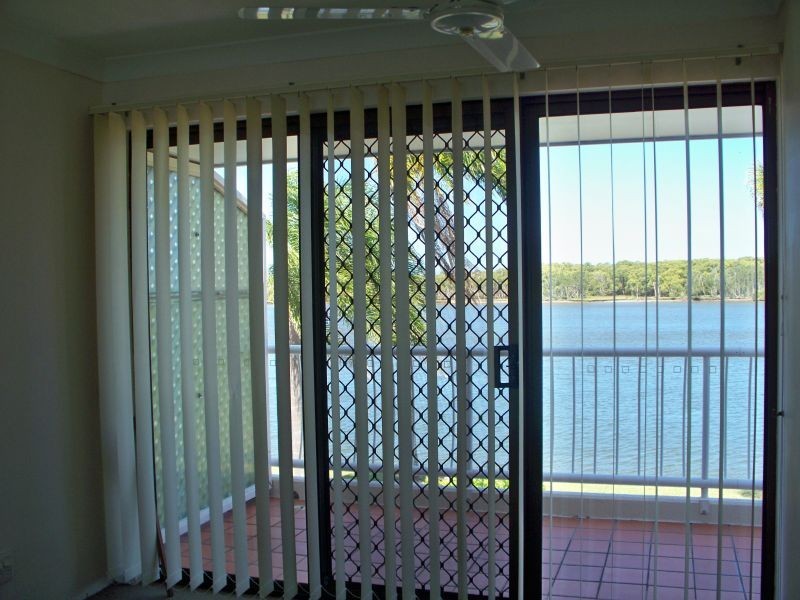 13, 81 Boykambil Esplanade, Hope Island QLD 4212