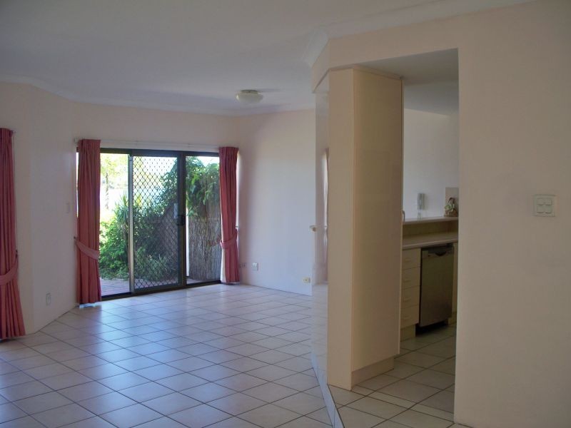 13, 81 Boykambil Esplanade, Hope Island QLD 4212