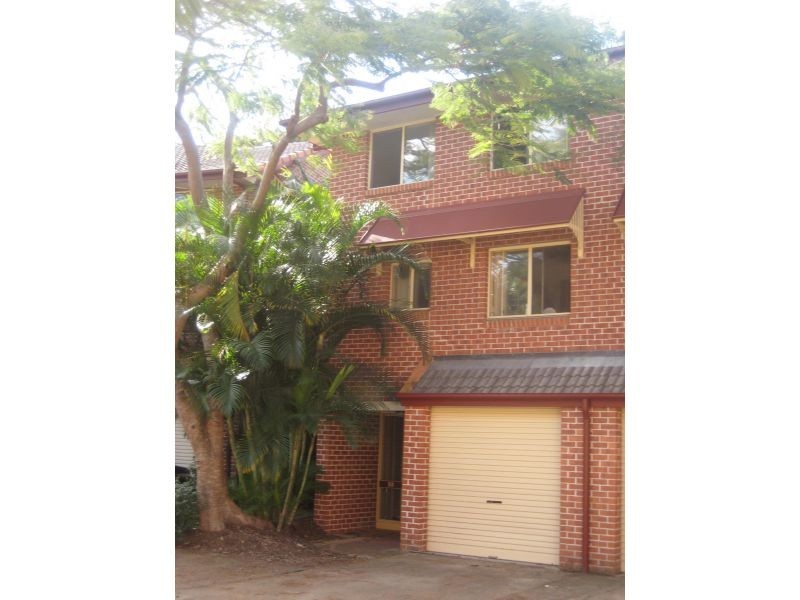 100 Racecourse Road, Bundall QLD 4217