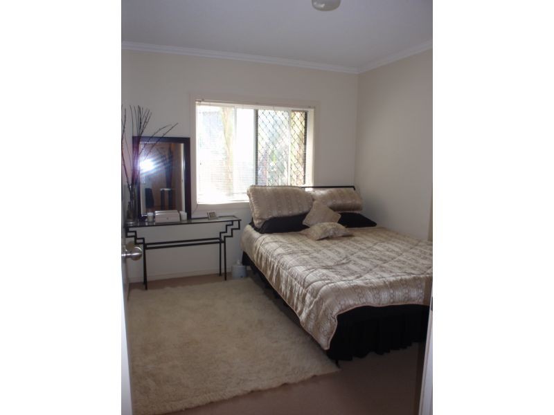 13, 264 Kent Street, New Farm QLD 4005